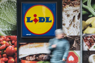 Der Discounter Lidl ruft spanische Würste zurück, bei denen die Kühlkette möglicherweise unterbrochen wurde. (Symbolbild) — © Marijan Murat/dpa