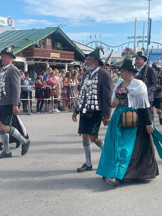 Trachtenumzug