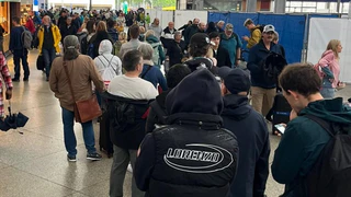 Beitragsbild: Bahn-Chaos nach Hochwasser am Münchner Hauptbahnhof — © Bild: Radio Arabella