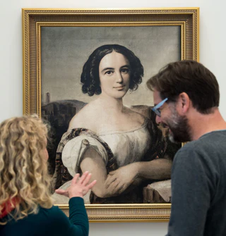 Der Fanny Mendelssohn Kompositionspreis ist mit 10.000 Euro dotiert und soll den musikalischen Nachwuchs fördern. (Symbolbild) — © Hendrik Schmidt/dpa
