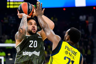 Verlässt die Basketballer des FC Bayern: Elias Harris. (Archivbild) — © Tom Weller/dpa