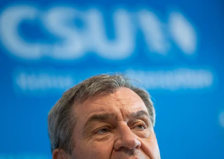 Bayerns Ministerpräsident gab sich nach dem Vorfall gelassen. (Archivbild) — © Peter Kneffel/dpa