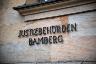Die Bamberger Justiz beschäftigt ein Fall einer verschwundenen Frau. (Symbolbild) — © Daniel Vogl/dpa