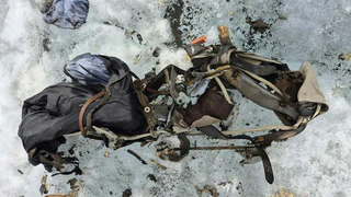 Die Ausrüstung wurde auf einem schmelzenden Gletscher in Tirol entdeckt. — © Unbekannt/SPAN/APA/dpa