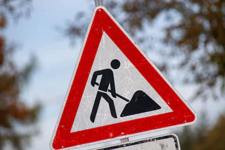 Auf der Baustelle galt: Betreten verboten. (Symbolbild) — © Stefan Sauer/dpa