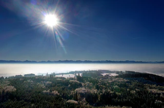 Sonne dominiert heute das Wetter in Bayern. (Archivbild) — © Karl-Josef Hildenbrand/dpa