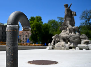 Vor den Verboten hatte die Stadt schon mehrere Brunnen abgeschaltet. (Archivbild) — © Sven Hoppe/dpa