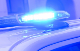 Durch Ermittlungen der britischen Polizei kam man auf den Verdächtigen in Österreich. (Symbolbild) — © Julian Stratenschulte/dpa