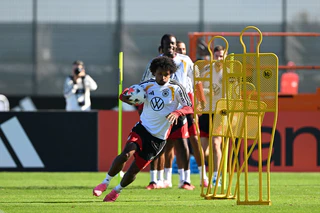 Karim Adeymi kommt über sein hohes Tempo ins Spiel. (Archivbild)  — © Federico Gambarini/dpa
