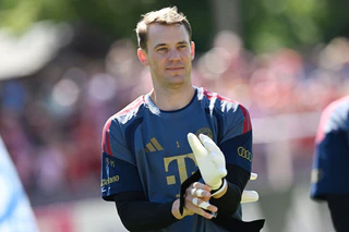 Startet voraussichtlich in sein letztes Profijahr: Bayern-Kapitän Manuel Neuer. — © Angelika Warmuth/dpa