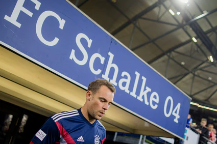 Zurück auf Schalke: Manuel Neuer. (Archivbild) — © Rolf Vennenbernd/dpa
