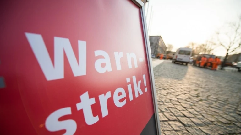 Warnstreiks — © Bild: Arne Immanuel Bänsch