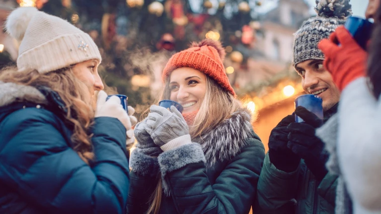 Glühwein — © Bild: kzenon / IStock