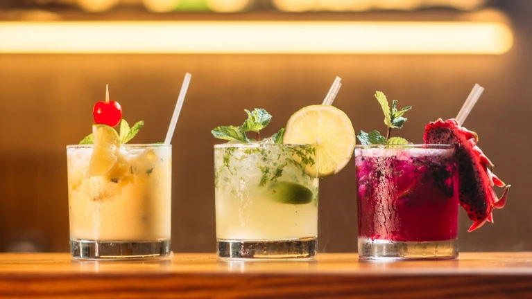 Cocktail — © Kobby Mendez / Unsplash