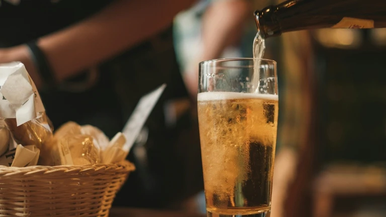 Bier Starkbier — © Gerrie van der Walt / Unsplash
