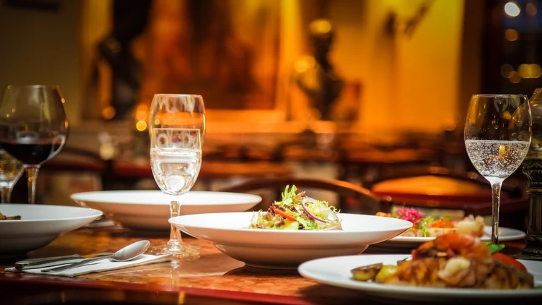 Restaurant Essen gehen Gastro Gastronomie — © Restaurant Nuovo Antica Roma, Wittenbergplatz 5 auf Pixabay