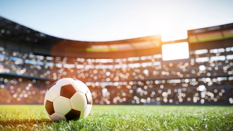 Fußball — © Bildnachweis: NiseriN / IStock