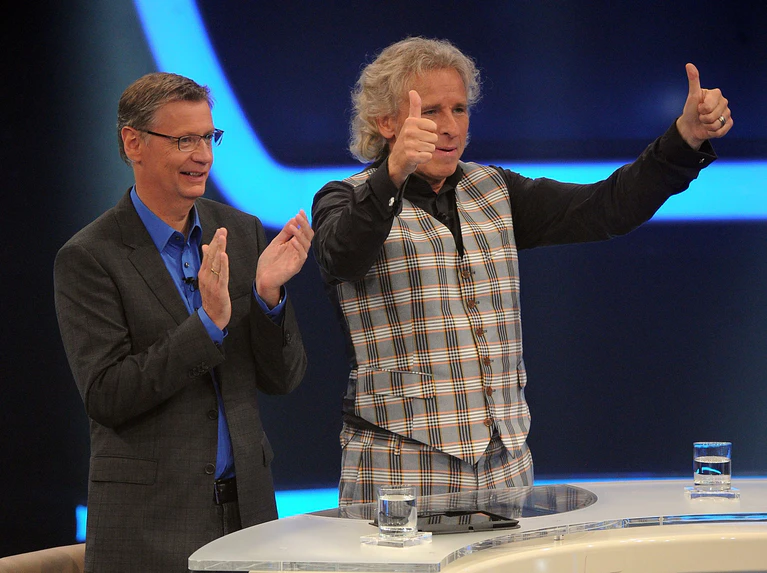 Günther Jauch wird 70 und bekommt Glückwünsche von seinem Freund Thomas Gottschalk. (Archivbild) — © Henning Kaiser/dpa