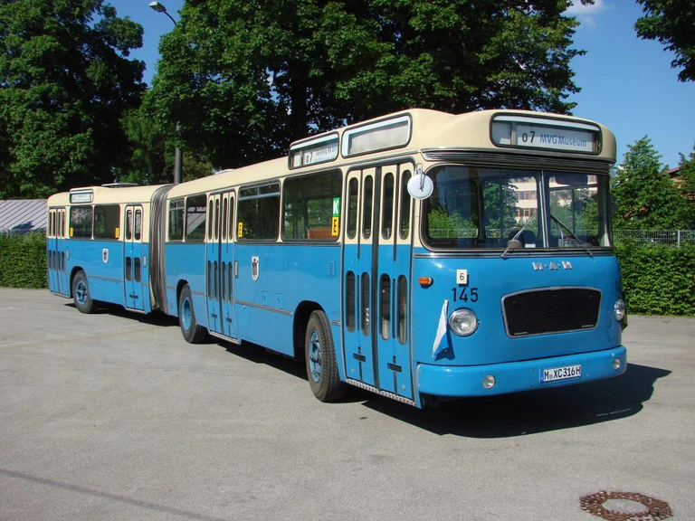 Oldie-Bus, Omnibus-Club, Duschbus