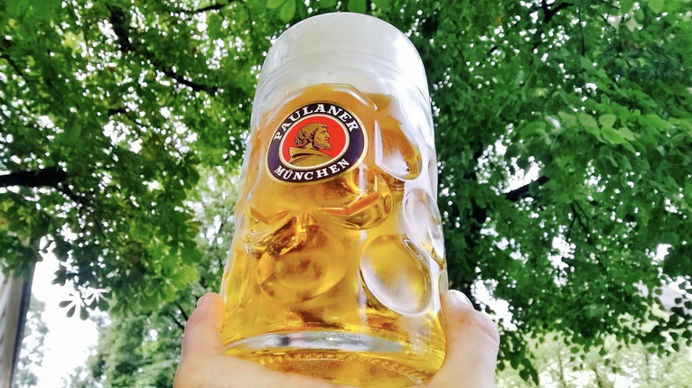Gasthaus zur Brez'n, Paulaner — © Paulaner Mass, Foto: Ifigenia Happ