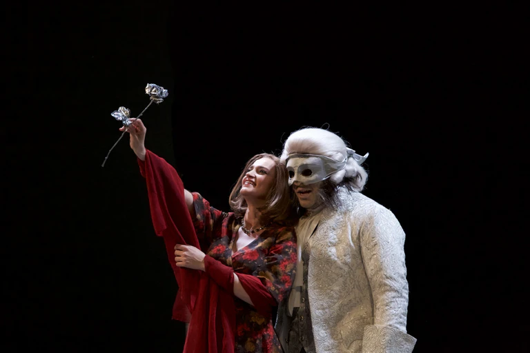 Der junge Lord, Gärtnerplatztheater — © © Christian POGO Zach
