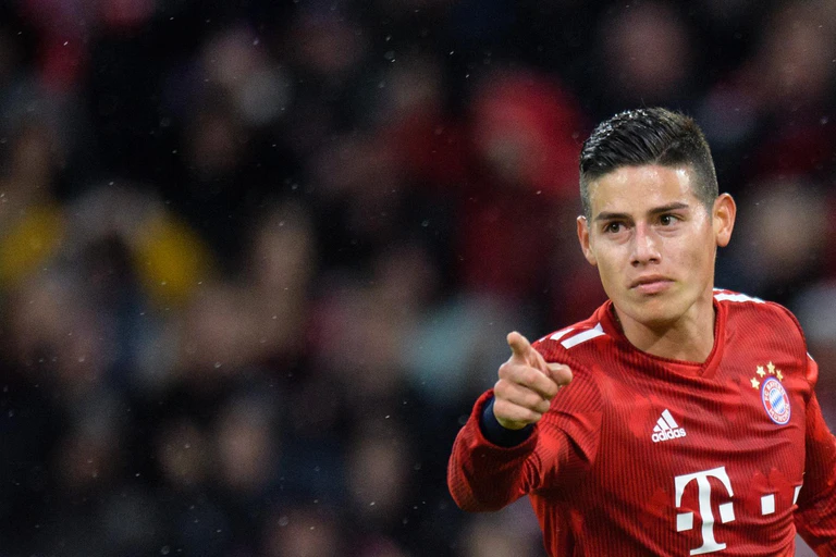 Sané James FC Bayern Hoeneß Transfer — © James Rodriguez. Foto: Matthias Balk/Archivbild