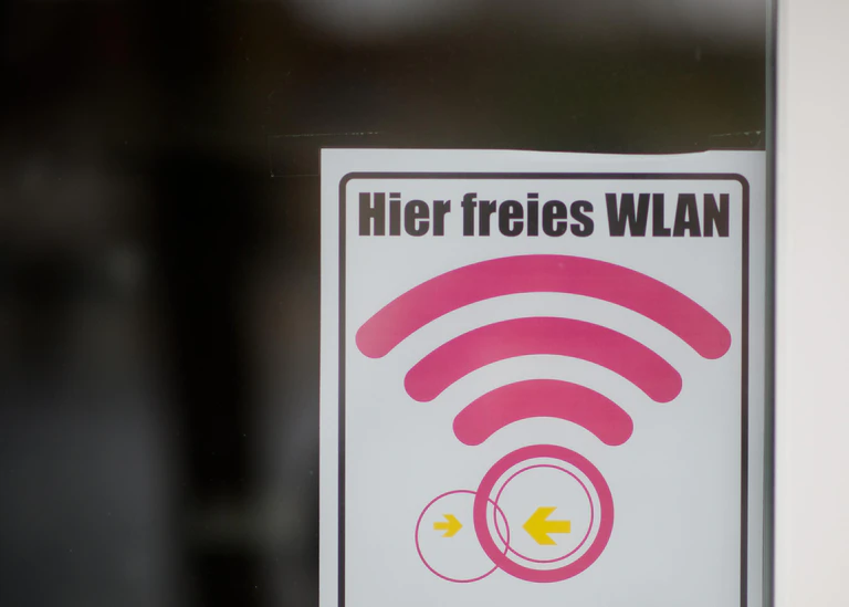 BayernWLAN — © Bild: Julian Stratenschulte
