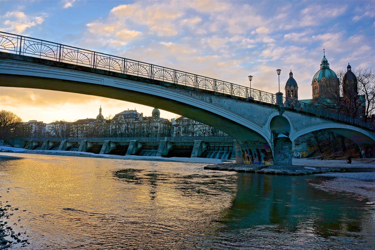 Isar — © Bild von Sabine Ruhland auf Pixabay