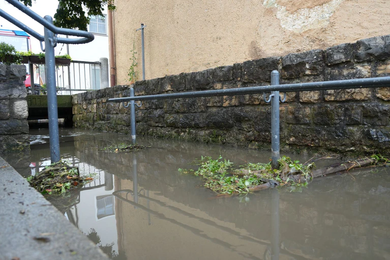 Ein Unwetter hat in Greding in Oberbayern zu Überflutungen geführt. (Handout) — © Felix Kirberg/dpa
