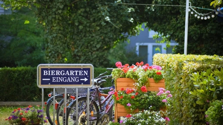 Biergarten — © Photo by Sven Mieke on Unsplash