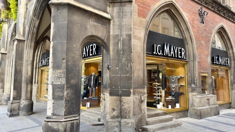  — © © Bild: J. G. Mayer