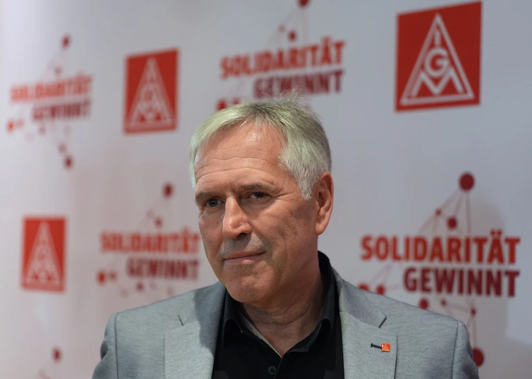 Der bayerische IG-Metall-Chef Horst Ott ist mit den Ergebnissen der Betriebsratswahlen zufrieden. (Archivbild) — © Marcus Brandt/dpa
