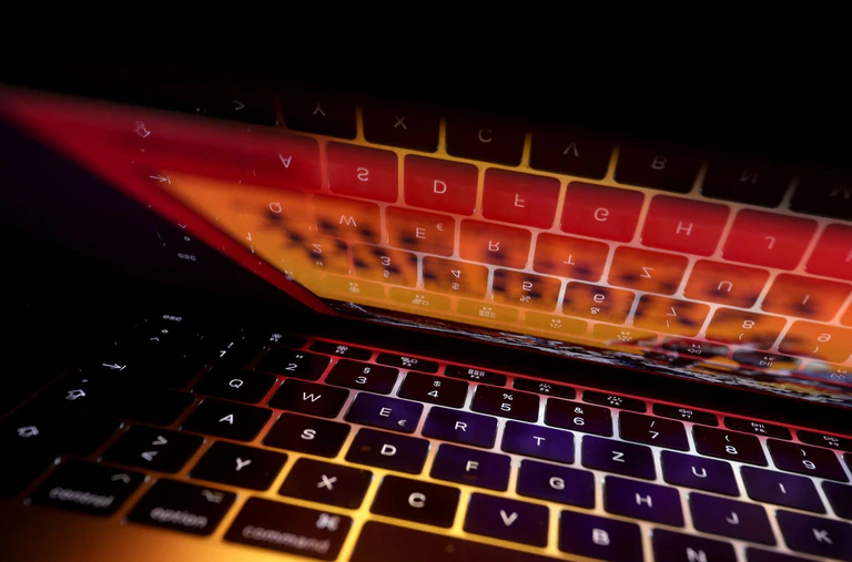 Bislang sind keine Hackerangriffe im Zusammenhang mit der Sicherheitslücke bekannt. (Symbolbild) — © Karl-Josef Hildenbrand/dpa/dpa-tmn