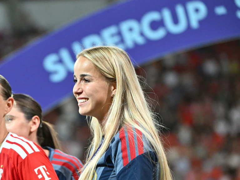 Giulia Gwinn ist eine Führungsspielerin des FC Bayern. (Archivbild) — © Peter Kneffel/dpa