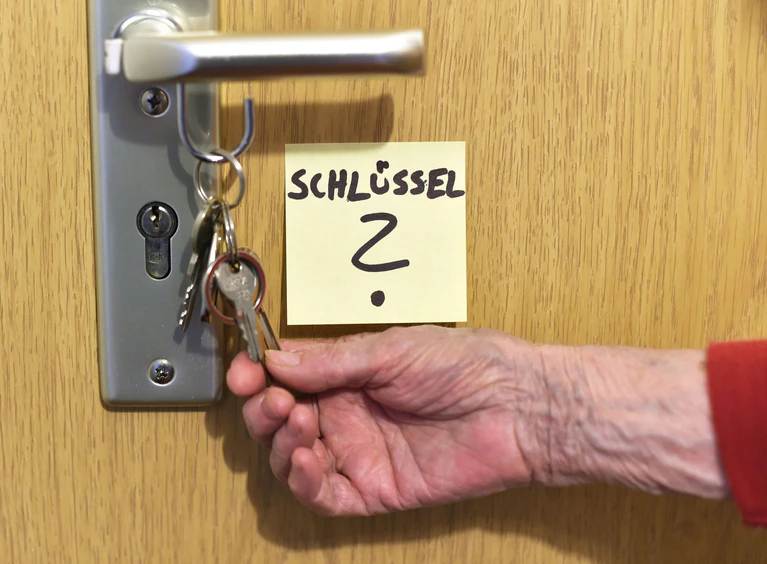 Vor allem ländliche Regionen dürfte die Entwicklung stark treffen. (Symbolbild) — © Jens Kalaene/dpa-Zentralbild/dpa