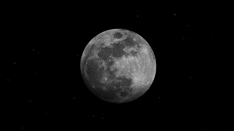 Vollmond Mond — © Alexander Andrews / Unsplash
