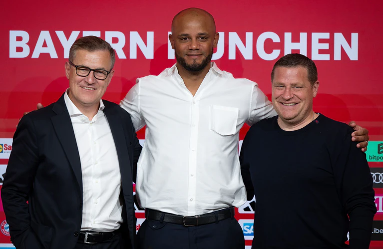 Ein Bayern-Trio für die Zukunft: Vorstandschef Jan-Christian Dreesen (v.l.), Trainer Vincent Kompany und Sportvorstand Max Eberl. (Archivbild) — © Sven Hoppe/dpa