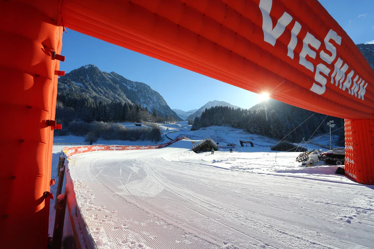 Als Sportsponsor ist Viessmann vor allem aus dem Wintersport bekannt. (Archivbild) — © picture alliance / Karl-Josef Hildenbrand/dpa