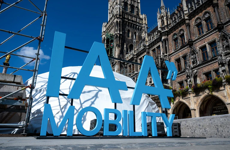 Der Münchner Stadtrat Christian Vorländer wechselt zur Messe München und soll sich dort unter anderem mit der Messe IAA Mobility beschäftigen.   — © Sven Hoppe/dpa