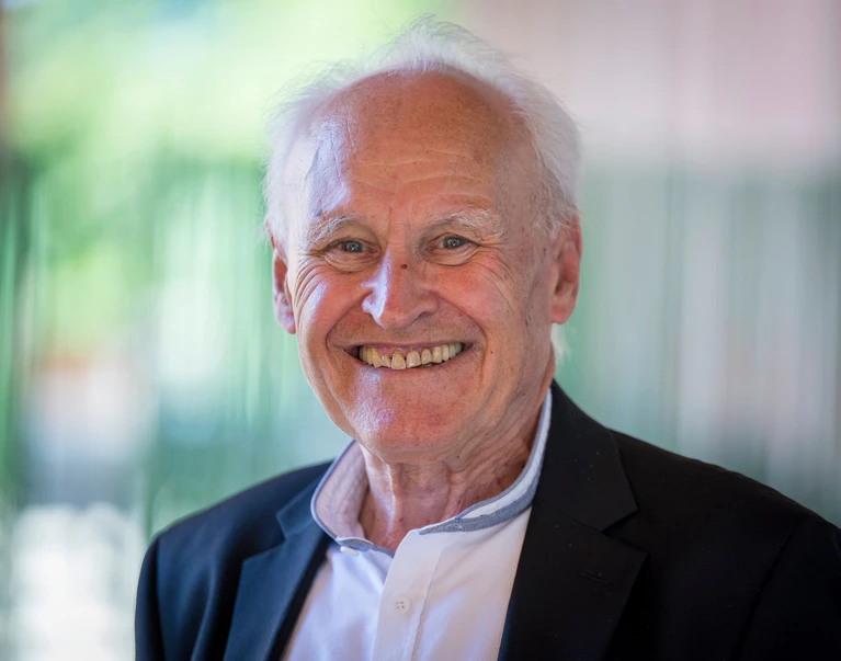 Erwin Huber feiert seinen 80. Geburtstag. — © Peter Kneffel/dpa