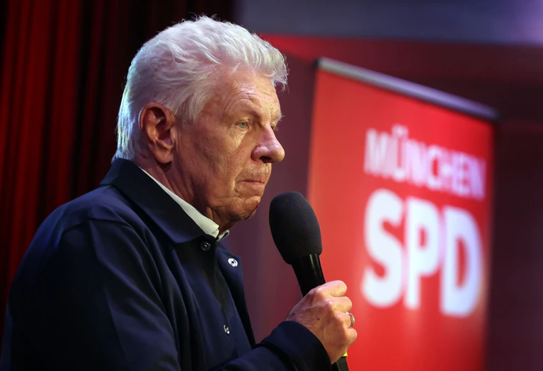 «Ich habs verbockt», gestand Dieter Reiter nach der Wahlniederlage ein. — © Karl-Josef Hildenbrand/dpa