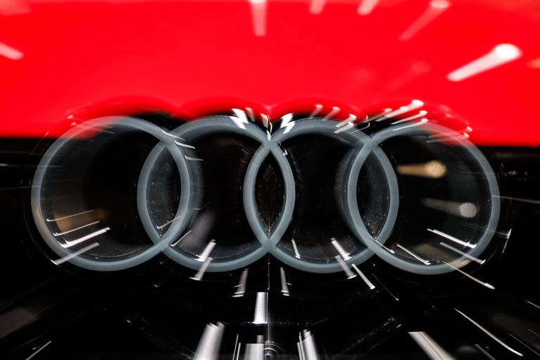 Die Geschäfte bei Audi laufen nicht gut. (Archivbild) — © Daniel Karmann/dpa