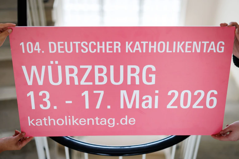 Der Katholikentag beginnt am 13. Mai. (Archivbild) — © Daniel Karmann/dpa
