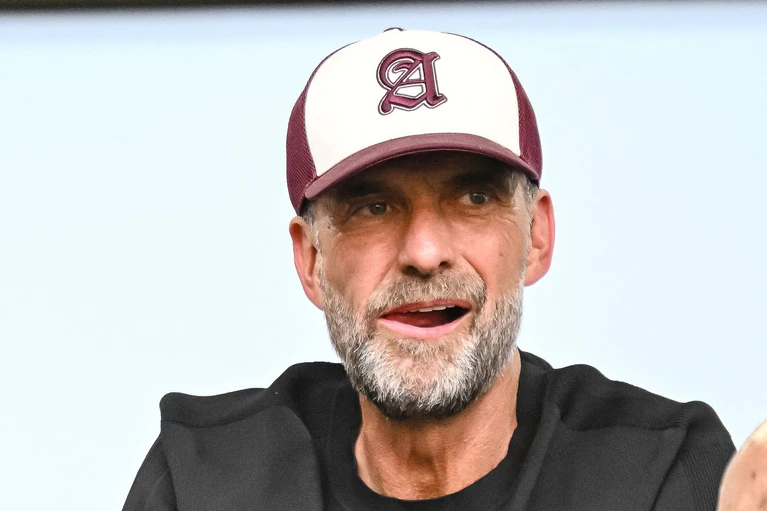 Der Bundestrainer zu Gast im Augsburger Stadion. Hier wird Jürgen Klopp sein Heimdebüt mit der Nationalmannschaft bestreiten.   — © Harry Langer/dpa