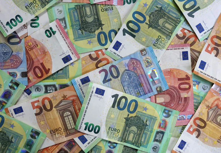 Zweimal je eine Million Euro gehen an die Gewinner aus dem Großraum München. (Symbolbild) — © Karl-Josef Hildenbrand/dpa
