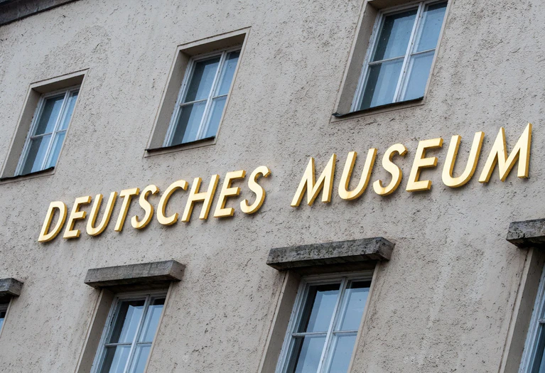 Das Deutsche Museum bekommt einen neuen Chef - den Physiker Michael Decker. (Archivfoto)  — © Peter Kneffel/dpa