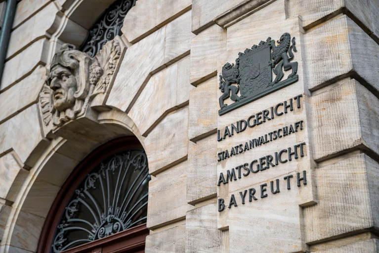 Das Landgericht Bayreuth hatte ein Forschungsprojekt zur NS-Zeit gestartet. (Symbolbild) — © Daniel Vogl/dpa