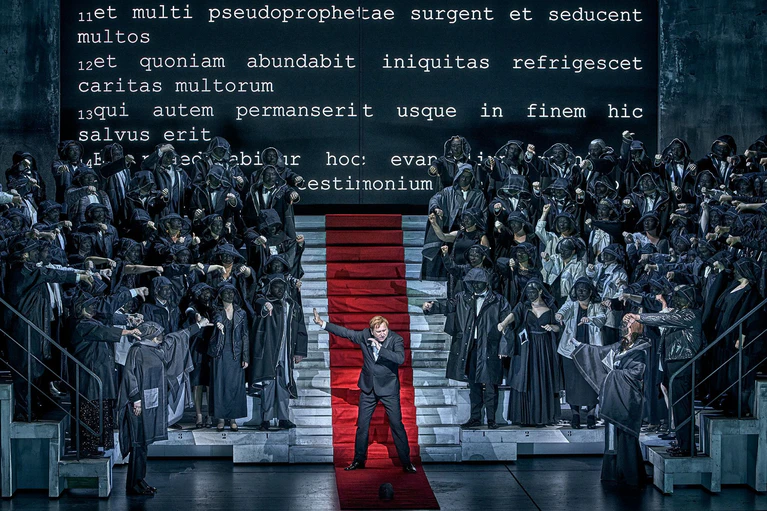 Andreas Schager überzeugte als Diktator. — © Enrico Nawrath/Bayreuther Festspiele/dpa