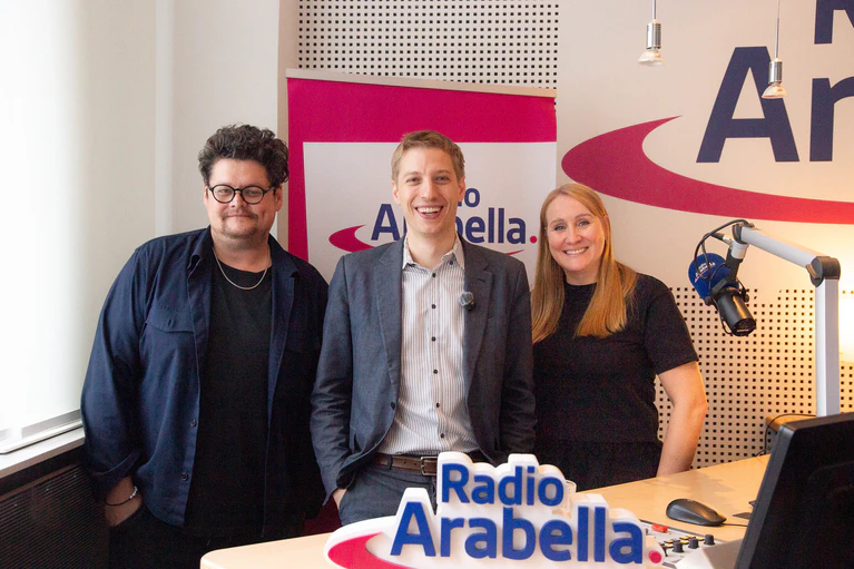 Morgenhuber, Dominik Krause und Anja — © Bild: Radio Arabella