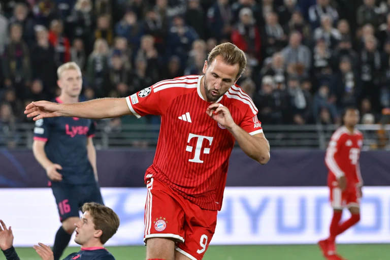 Bei Harry Kane steht offenbar die Vertragsverlängerung bevor. — © Peter Kneffel/dpa